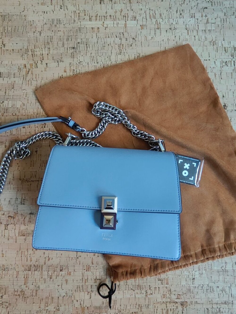 Fendi Kan I light blue shoulder purse - Picture 7 of 14